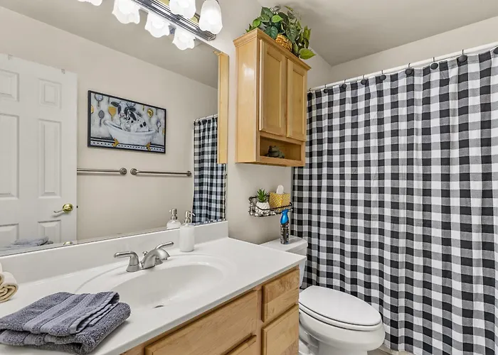 Charming 3bd Continental Country Club Retreat In Holiday home Flagstaff