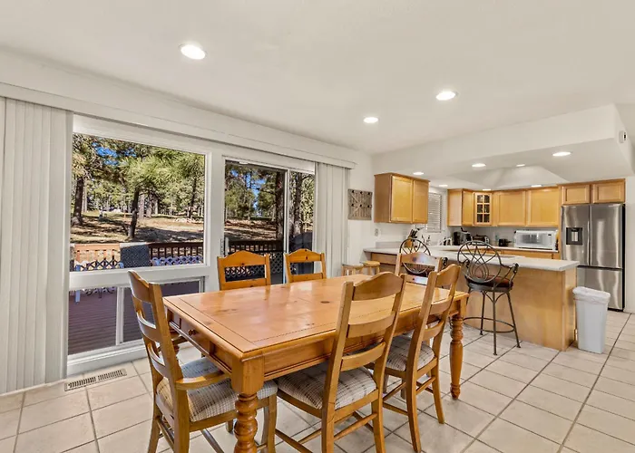 Charming 3bd Continental Country Club Retreat In Holiday home Flagstaff